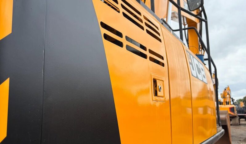 
								2017 JCB JS220 Excavator 6000 full									